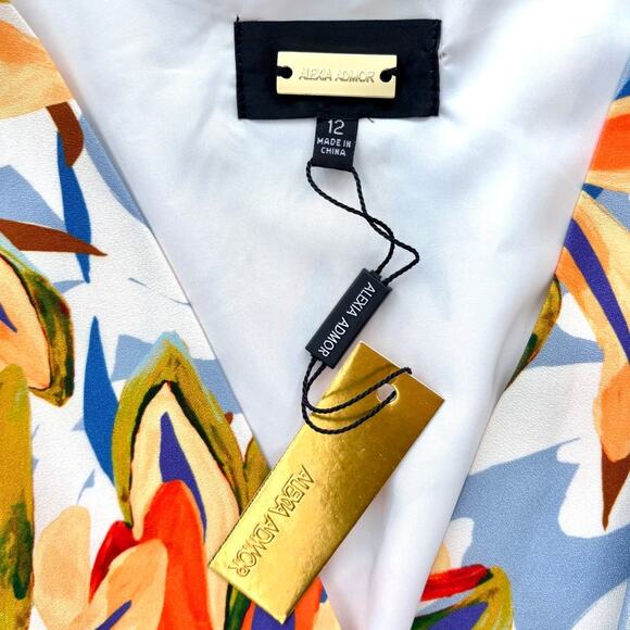 New Alexia Admor Iris Drop Shoulder Wrap Dress | Large Palm Multi 12 - Picture 4 of 11